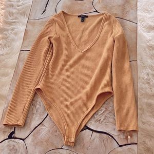 BEAUTIFUL WAFFLED BUTTERSCOTCH BODYSUIT 🧡💛